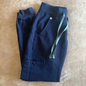 Petite Navy Zamora Jogger Figs
